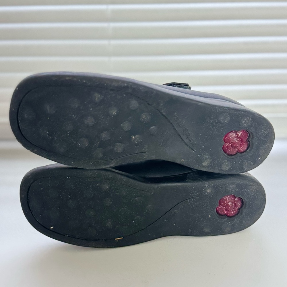 Stride Rite Mackenzie Shoes - Picture 3 of 4